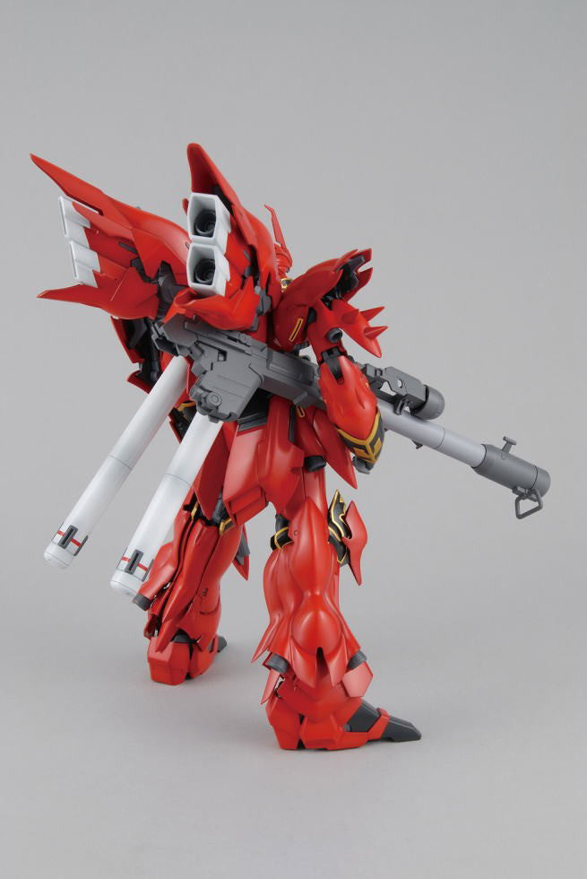 MG 1/100 Sinanju (Anime Color Ver)