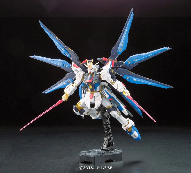 [[PRE-ORDER]] RG 1/144 #14 ZGMF-X20A STRIKE FREEDOM GUNDAM