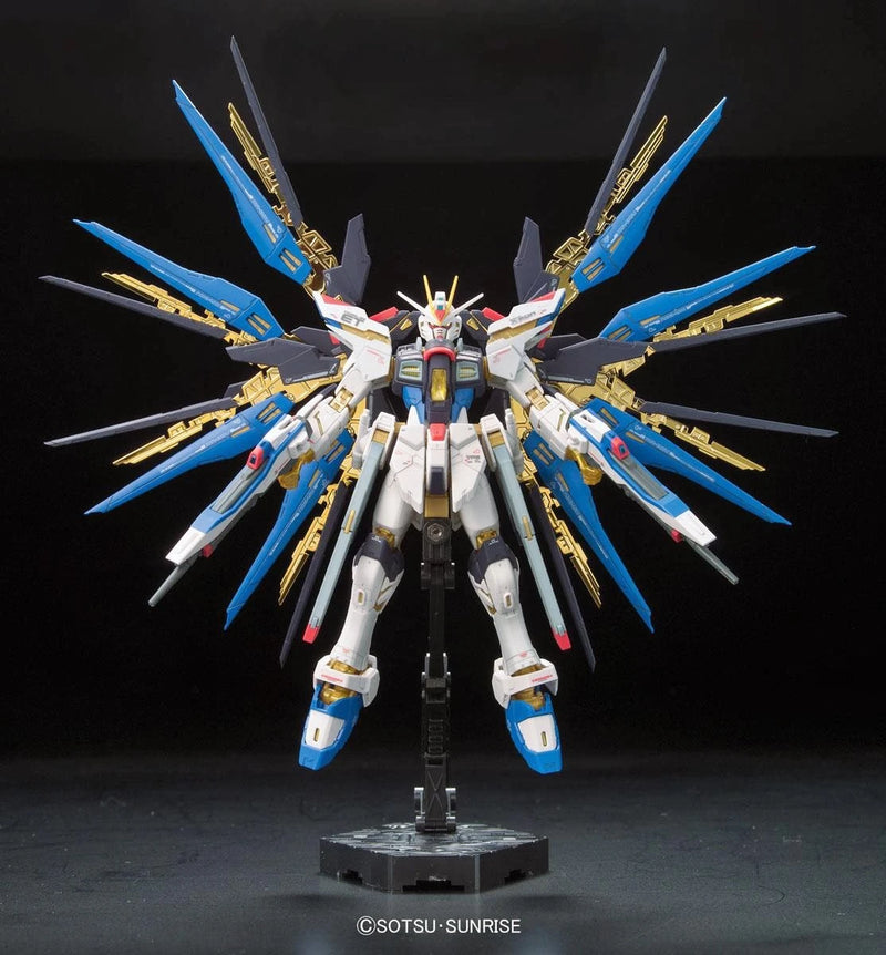 [[PRE-ORDER]] RG 1/144 #14 ZGMF-X20A STRIKE FREEDOM GUNDAM