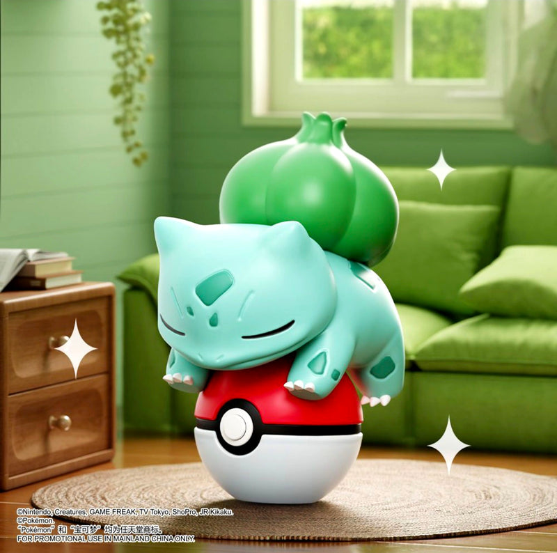 Pokémon Glow-in-the-Dark Poké Ball Figure