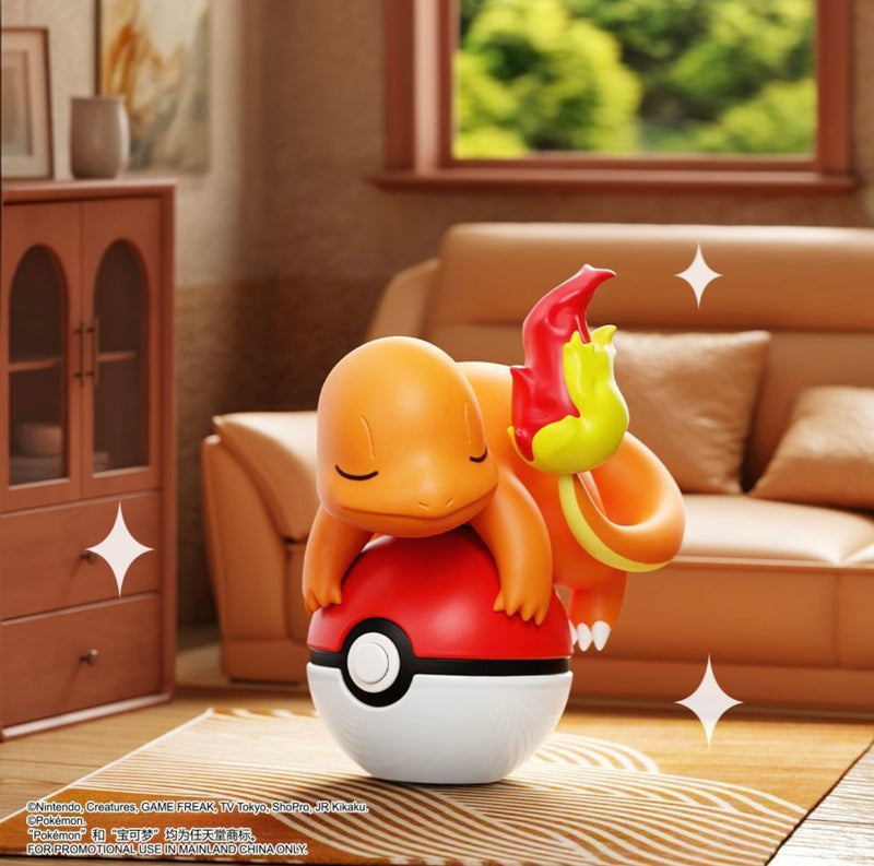 Pokémon Glow-in-the-Dark Poké Ball Figure