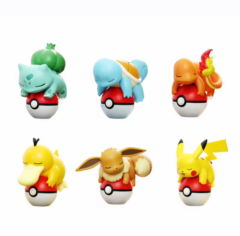 Pokémon Glow-in-the-Dark Poké Ball Figure