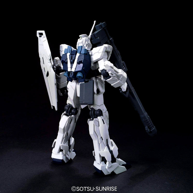 HGUC 1/144 #101 RX-0 Unicorn Gundam (Unicorn Mode)