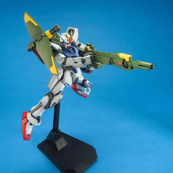 [[PRE-ORDER]] MG 1/100 STRIKE GUNDAM LAUNCHER / SWORD