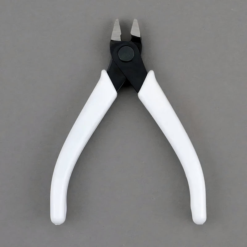 BANDAI SPIRITS ENTRY NIPPER (WHITE)