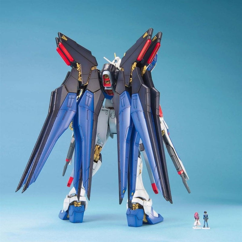 [[PRE-ORDER]] MG Strike Freedom Gundam