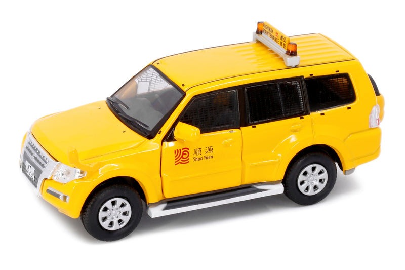 Tiny City 113 Die-cast Model Car - Mitsubishi Pajero 2015 Shun Yuen
