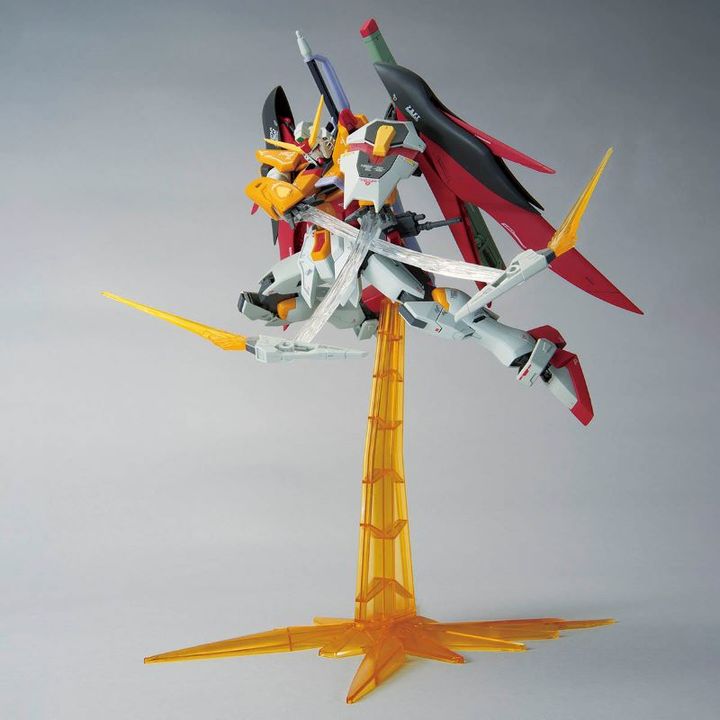 【LIMITED EDITION】MG 1/100 THE GUNDAM BASE LIMITED DESTINY GUNDAM (HEINE WESTENFLUSS CUSTOM)